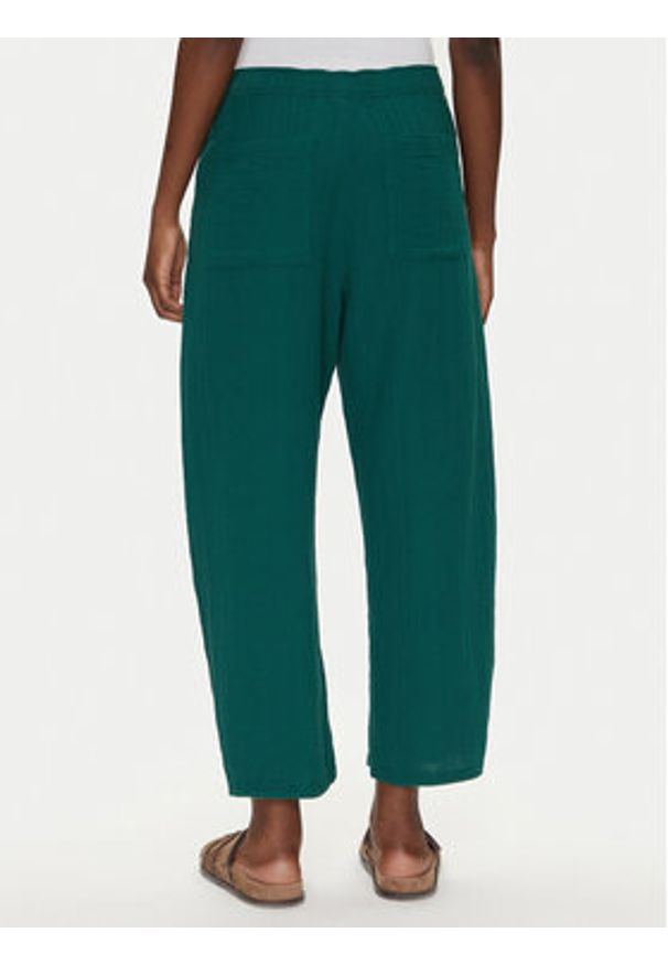GAP - Gap Spodnie materiałowe 713952-04 Zielony Regular Fit. Kolor: zielony. Materiał: bawełna