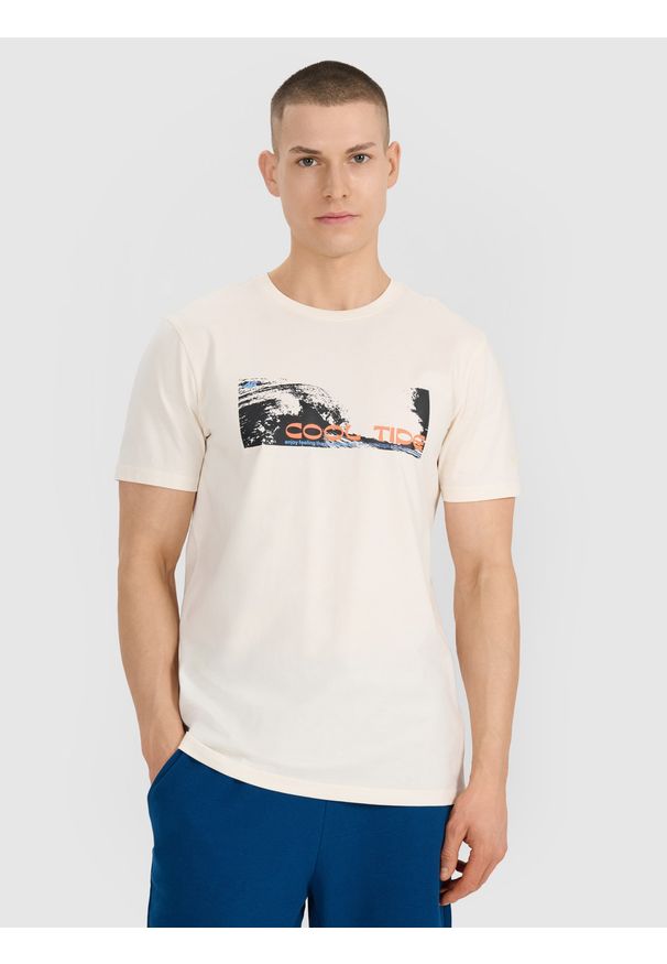 4f - 4F T-shirt regular z nadrukiem męski - biały S. Okazja: na co dzień. Kolor: biały. Materiał: dzianina, bawełna, jersey. Długość rękawa: krótki rękaw. Długość: krótkie. Wzór: nadruk. Styl: klasyczny, sportowy, casual