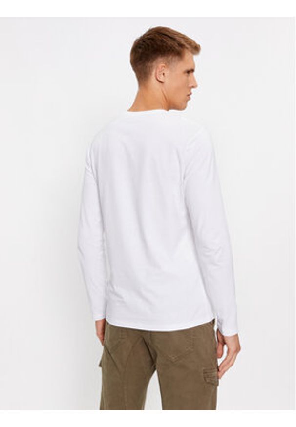 Guess Longsleeve M3BI14 I3Z14 Biały Slim Fit. Kolor: biały. Materiał: bawełna. Długość rękawa: długi rękaw
