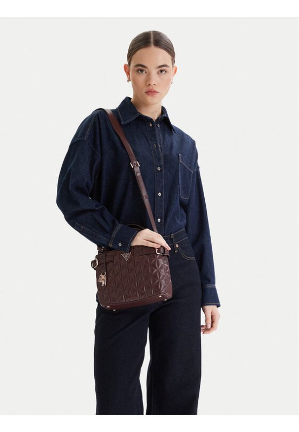 Guess Torebka Paisleigh HWQG98 83050 Brązowy. Kolor: brązowy. Materiał: skórzane