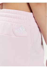 Adidas - adidas Szorty sportowe Essentials Linear IC6877 Różowy Slim Fit. Kolor: różowy. Materiał: bawełna