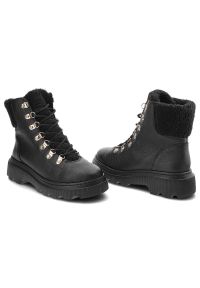 Botki damskie Kampa, cholewka ze skóry naturalnej wnętrze ocieplane i sznurowane, czarne, Z538‑417‑621. Kolor: czarny. Materiał: skóra. Szerokość cholewki: normalna. Obcas: na obcasie. Styl: elegancki. Wysokość obcasa: niski #7