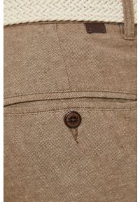 medicine - Medicine spodnie lniane męskie kolor brązowy w fasonie chinos. Kolor: brązowy. Materiał: len. Wzór: gładki