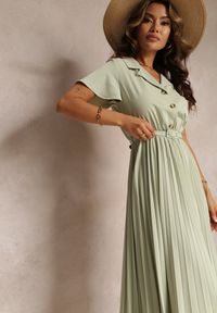 Renee - Zielona Retro Sukienka Midi z Plisowaniem i Paskiem na Klamrę Elinerise. Kolor: zielony. Styl: retro. Długość: midi