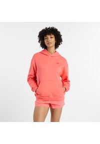 Bluza damska New Balance WT41537DTR – pomarańczowa. Okazja: na co dzień. Kolor: pomarańczowy. Materiał: dresówka, prążkowany, bawełna. Wzór: ze splotem. Styl: klasyczny, casual