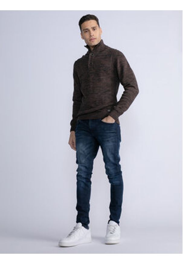 Petrol Industries Sweter M-3030-KWC206 Brązowy Regular Fit. Kolor: brązowy. Materiał: bawełna