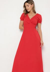 Born2be - Czerwona Sukienka Ozdobiona Bufkami Dolinossa. Okazja: na co dzień. Kolor: czerwony. Wzór: aplikacja. Sezon: lato. Styl: casual #6