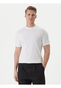 Karl Lagerfeld - KARL LAGERFELD T-Shirt 755034 562235 Biały Regular Fit. Typ kołnierza: dekolt w karo. Kolor: biały. Materiał: bawełna #1