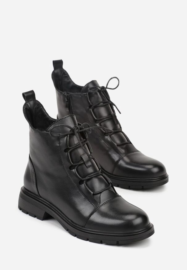 Renee - Czarne Skórzane Botki Typu Trzewiki Wioselle. Kolor: czarny. Materiał: skóra. Styl: elegancki