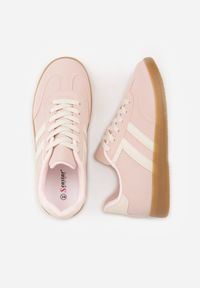 Born2be - Różowe Sneakersy w Stylu Kultowych Tenisówek Genenor. Okazja: na spacer. Kolor: różowy. Materiał: jeans, dresówka. Sport: turystyka piesza #6