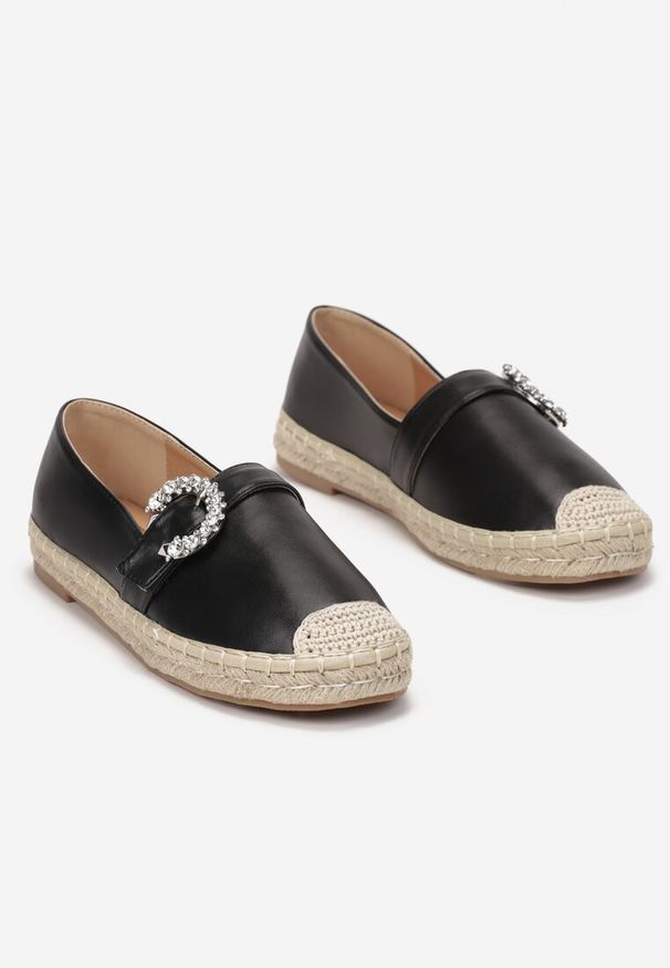 Born2be - Czarne Espadryle Nemotis. Zapięcie: bez zapięcia. Kolor: czarny. Sezon: lato, wiosna