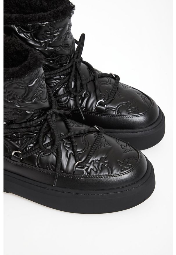 Pinko - Śniegowce damskie skórzane Yoko 19 PINKO. Materiał: skóra