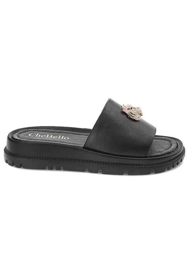 CheBello - Czarne Klapki Chebello Modne Obuwie Damskie. Okazja: na imprezę, na spacer, na plażę. Kolor: czarny. Materiał: skóra. Sezon: lato. Styl: elegancki