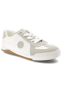 Big-Star - Trampki damskie Big Star, skóra naturalna zamszowe wstawki sznurowany fason klasyczna gumowa podeszwa okrągły nosek, białe, TT274145. Okazja: na co dzień, na spacer. Nosek buta: okrągły. Zapięcie: sznurówki. Kolor: biały. Materiał: zamsz, skóra, guma. Szerokość cholewki: normalna. Wzór: gładki. Styl: klasyczny #1