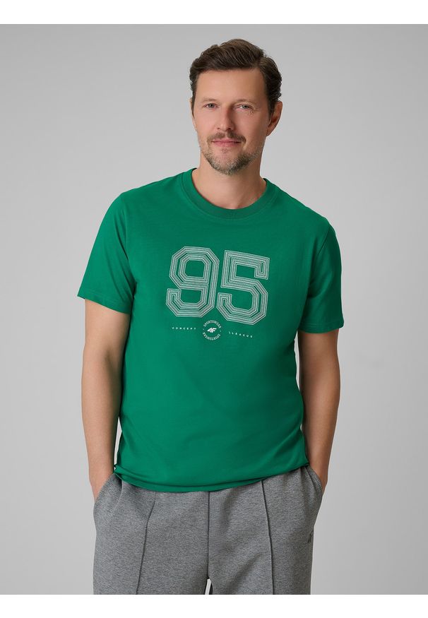 4f - 4F T-shirt regular z nadrukiem męski - zielony S. Okazja: na co dzień. Kolor: zielony. Materiał: dzianina, bawełna, materiał. Wzór: nadruk. Styl: casual, klasyczny