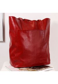 Skórzana torebka damska DAN-A T376 czerwona. Kolor: czerwony. Materiał: skórzane. Styl: klasyczny, elegancki