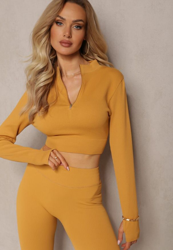 Renee - Żółta Elastyczna Bluzka na Suwak z Wycięciem przy Ściągaczu Denalla. Okazja: na co dzień. Kolor: żółty. Styl: casual