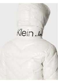 Calvin Klein Jeans Kurtka puchowa J20J219827 Biały Regular Fit. Kolor: biały. Materiał: puch, syntetyk #4