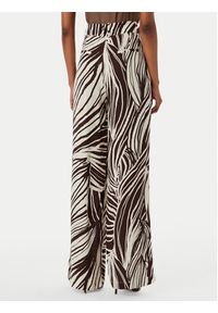 Guess Spodnie materiałowe W6GB19 W1972 Brązowy Regular Fit. Kolor: brązowy. Materiał: wiskoza #2