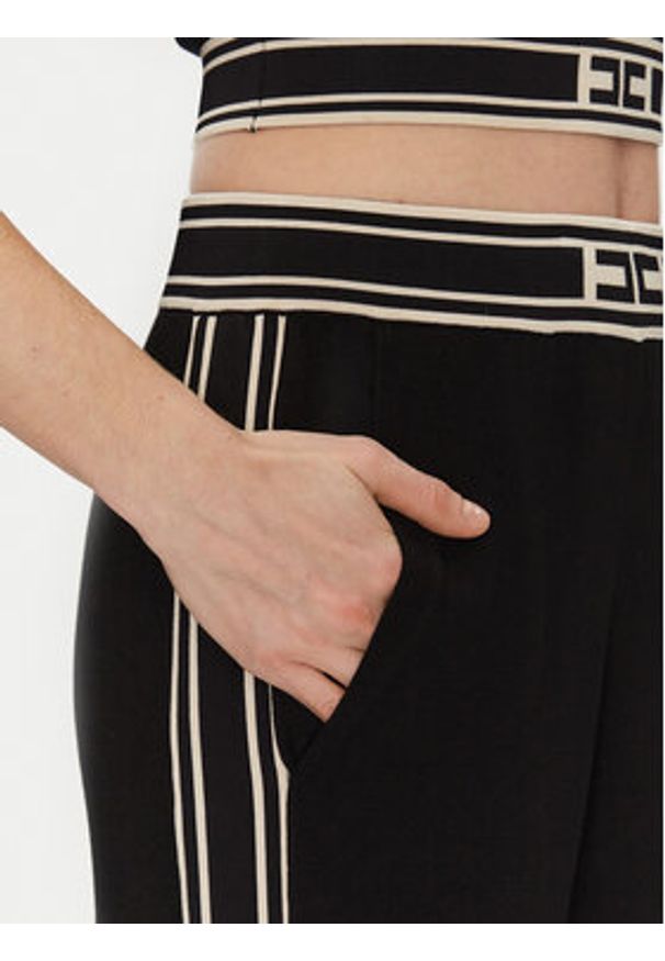 Elisabetta Franchi Spodnie dresowe KP-65S-51E2 Czarny Regular Fit. Kolor: czarny. Materiał: wiskoza