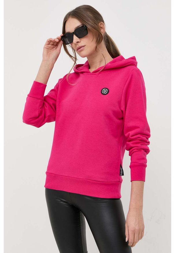 Plein Sport - PLEIN SPORT bluza damska kolor różowy z kapturem z nadrukiem. Typ kołnierza: kaptur. Kolor: różowy. Długość rękawa: długi rękaw. Długość: długie. Wzór: nadruk. Styl: sportowy