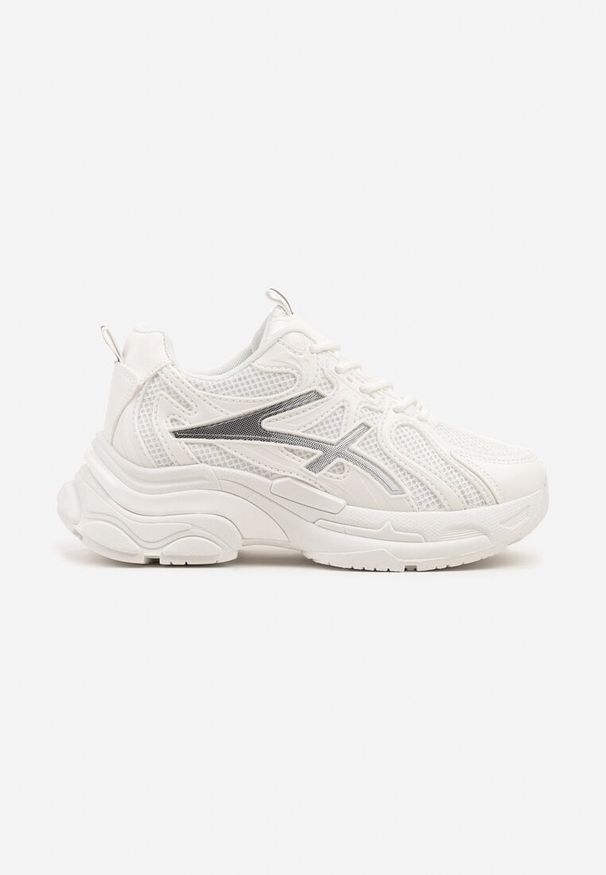 Born2be - Białe Sneakersy Ozdobione Geometrycznym Wzorem Erraza. Okazja: na spacer, na co dzień. Kolor: biały. Materiał: jeans. Wzór: aplikacja, geometria. Sport: turystyka piesza