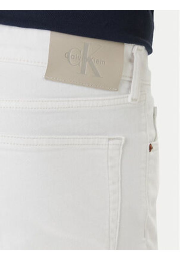 Calvin Klein Jeans Jeansy LV04RF751G Écru Slim Fit. Kolor: kremowy
