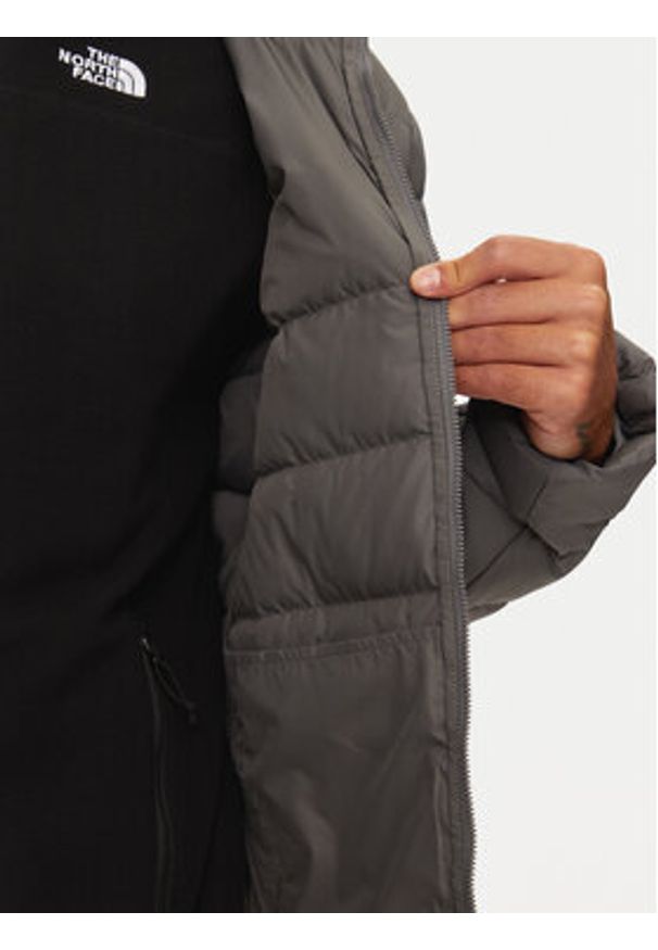 The North Face Kurtka puchowa Aconcaqua NF0A84HZ Szary Regular Fit. Kolor: szary. Materiał: syntetyk