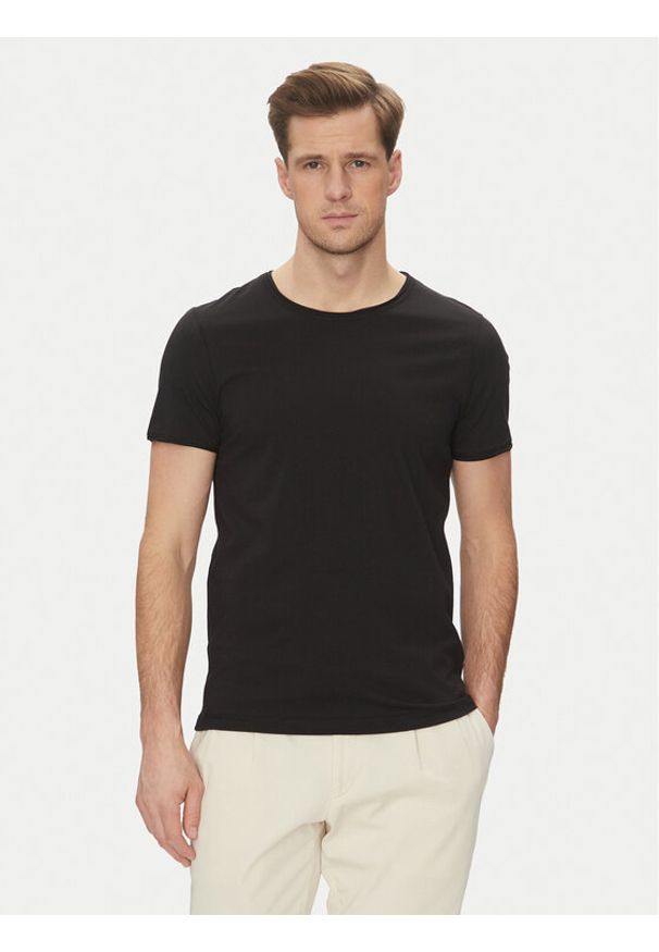JOOP! Jeans T-Shirt 15 JJJ-12Caspian 30045667 Czarny Modern Fit. Kolor: czarny. Materiał: bawełna