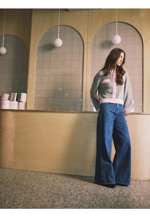 Reserved - Jeansy wide leg - niebieski. Kolor: niebieski