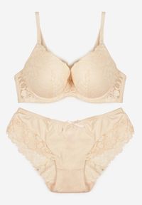 Born2be - Jasnobeżowy Komplet Biustonosz i Majtki Typu Figi Ozdobiony Koronką Ezivane. Kolor: beżowy. Materiał: koronka. Wzór: aplikacja, koronka #2
