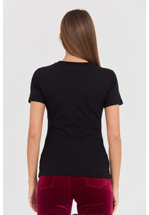 Just Cavalli - JUST CAVALLI Czarny t-shirt Logo Gold. Kolor: czarny