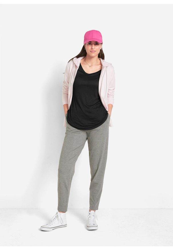 bonprix - Długi T-shirt z miękkiej wiskozy (2 szt.). Typ kołnierza: dekolt w serek. Kolor: czarny. Materiał: wiskoza. Długość: długie