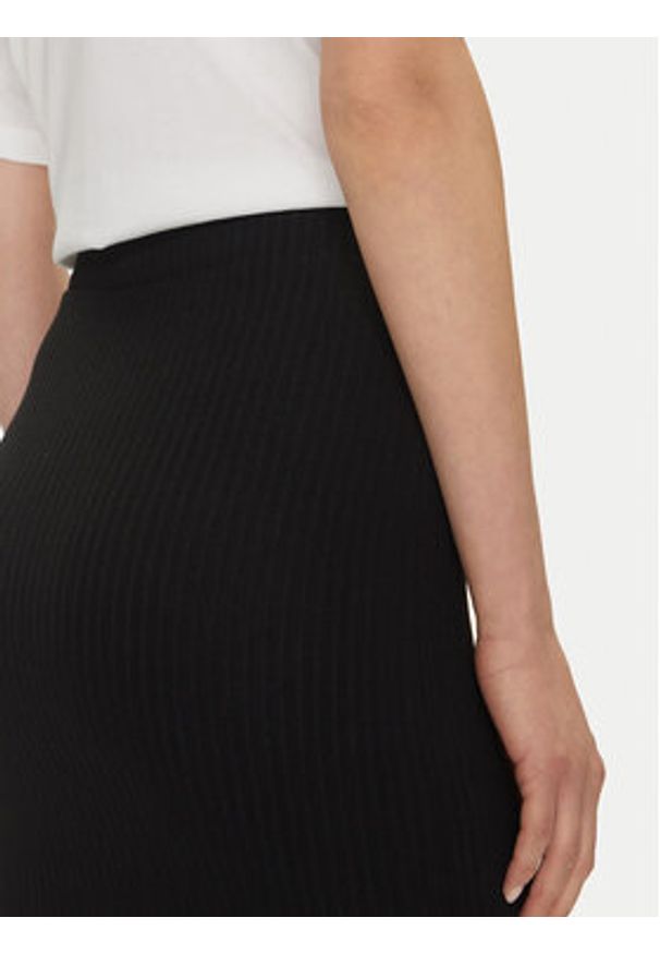 only - ONLY Spódnica ołówkowa Emma 15323730 Czarny Slim Fit. Kolor: czarny. Materiał: syntetyk, wiskoza