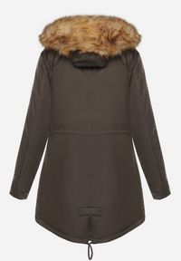 Born2be - Zielono-Beżowa Kurtka Parka z Futerkowym Odpinanym Zdobieniem przy Kapturze Inellae. Okazja: na co dzień. Kolor: zielony. Materiał: dzianina, futro, jeans. Wzór: aplikacja. Styl: casual, elegancki, klasyczny #2