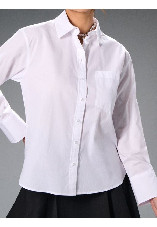 Sinsay - Koszula z długim rękawem - biały. Kolor: biały. Długość rękawa: długi rękaw. Długość: długie