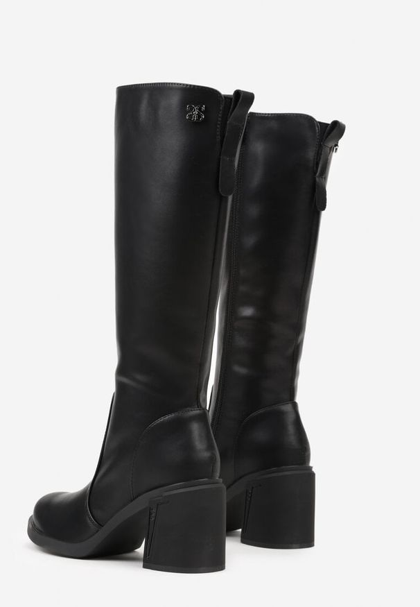 Born2be - Czarne Skórzane Kozaki VICES na Obcasie z Ozdobnymi Paseczkami Vidare. Okazja: na co dzień. Zapięcie: zamek. Kolor: czarny. Materiał: skóra. Obcas: na obcasie. Styl: elegancki, casual, klasyczny. Wysokość obcasa: średni