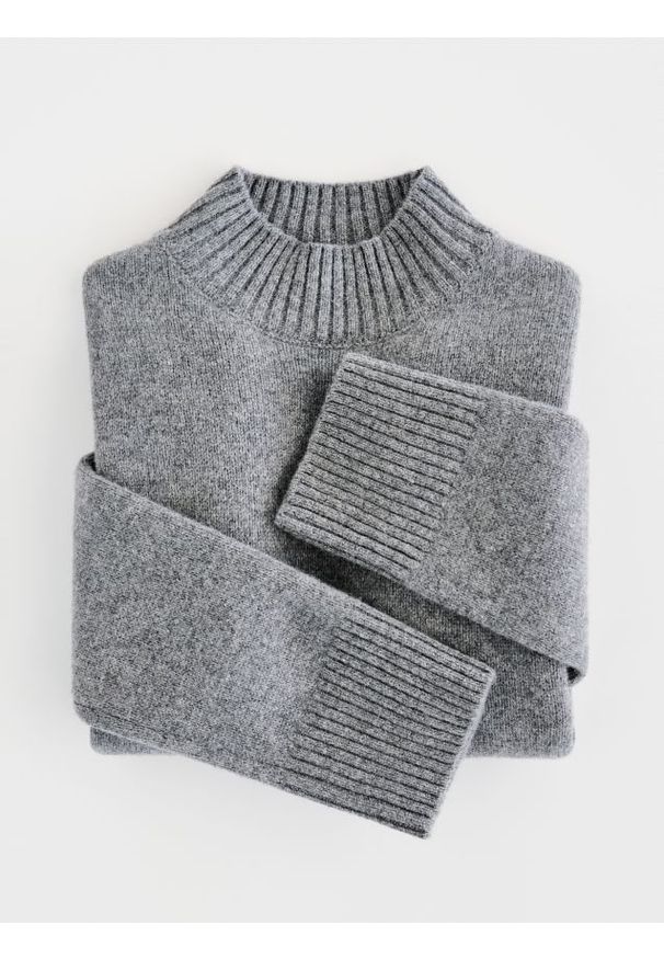 Reserved - Wełniany sweter - szary. Kolor: szary. Materiał: wełna