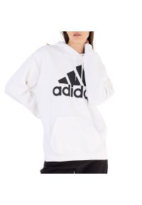 Adidas - Bluza adidas Essentials Logo Boyfriend Fleece Hoodie HM1893 - biała. Typ kołnierza: kaptur. Kolor: biały. Materiał: poliester, materiał, wiskoza, bawełna. Wzór: aplikacja, nadruk. Styl: sportowy, klasyczny #1