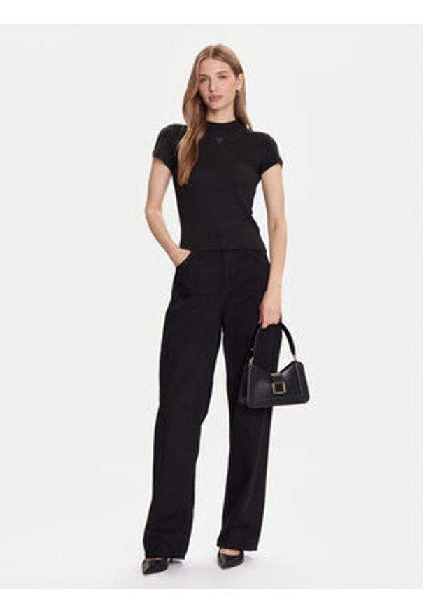 Guess T-Shirt W5BP07 KCGM2 Czarny Slim Fit. Kolor: czarny. Materiał: wiskoza