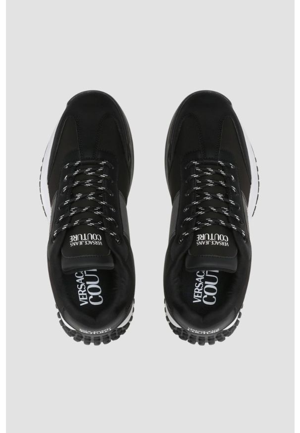 Versace Jeans Couture - VERSACE JEANS COUTURE Czarne sneareksy męskie Fondo Hyber Dis. 47, Rozmiar 43. Kolor: czarny