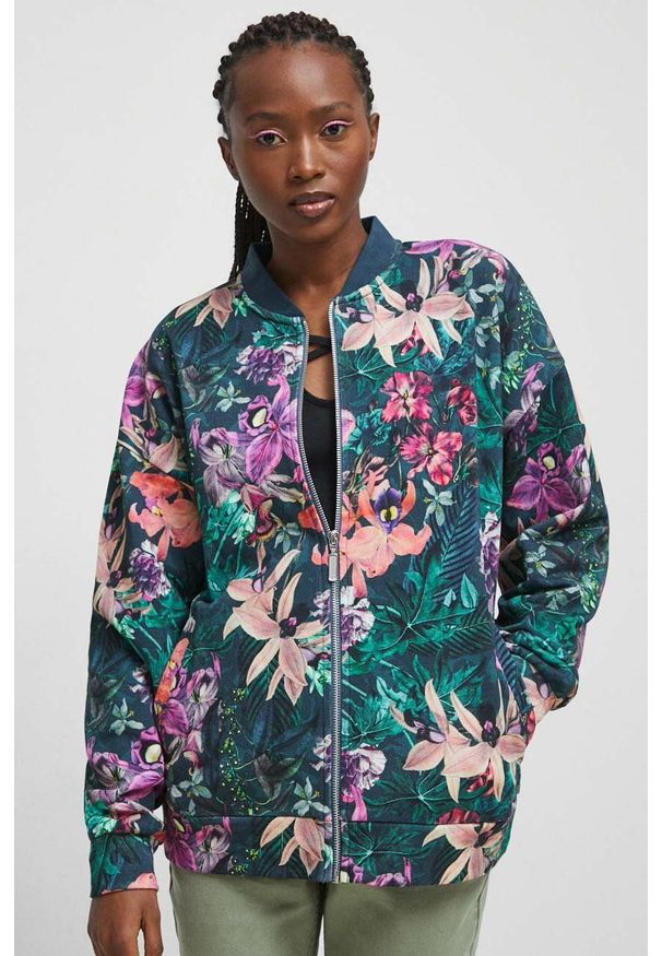 medicine - Medicine bluza bawełniana damska kolor zielony wzorzysta. Kolor: zielony. Materiał: bawełna