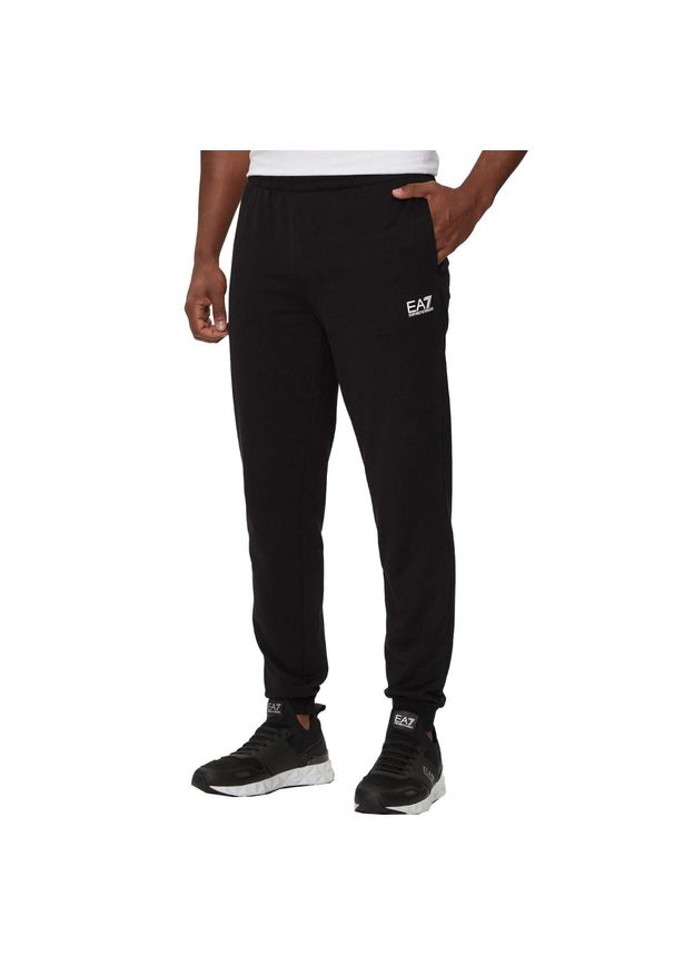 EA7 - Spodnie Core Identity Rozmiar XXL Czarny - 8NPP66PJVRZ-1200. Kolor: czarny. Materiał: bawełna. Wzór: nadruk, aplikacja