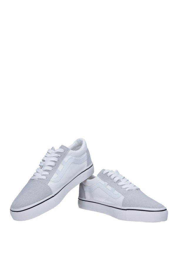 Casu - Białe trampki sznurowane casu hr61262. Kolor: biały
