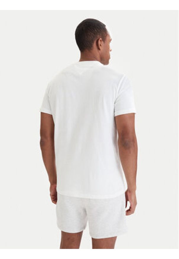 Tommy Jeans T-Shirt DM0DM22539 Biały Regular Fit. Kolor: biały. Materiał: bawełna