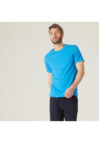 NYAMBA - Koszulka z krótkim rękawem męska Nyamba Gym & Pilates regular. Kolor: niebieski. Materiał: materiał, poliester, elastan, bawełna. Długość rękawa: krótki rękaw. Długość: krótkie. Sport: joga i pilates