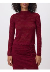 Reserved - Bluzka z haftowanym wzorem - burgundowy. Kolor: czerwony. Materiał: dzianina. Wzór: haft #1