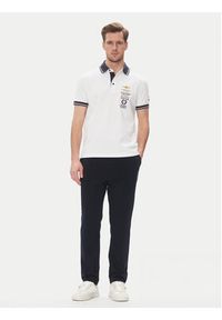 Aeronautica Militare Polo 251PO1853P191 Biały Regular Fit. Typ kołnierza: polo. Kolor: biały. Materiał: bawełna
