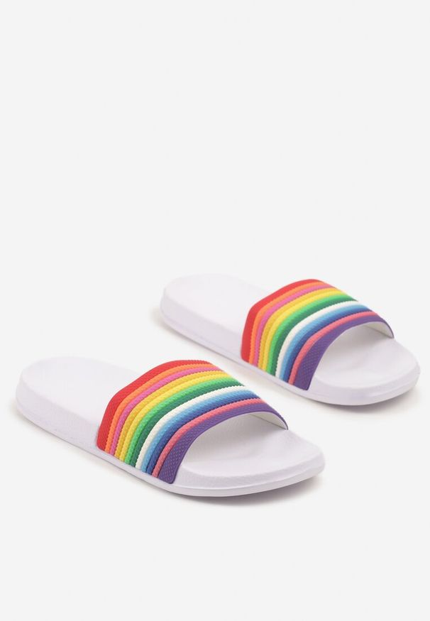 Born2be - Białe Klapki z Motywem Tęczy Adellitte. Okazja: na co dzień. Kolor: biały. Sezon: wiosna, lato. Styl: casual