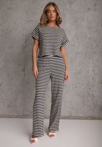 Renee - Beżowo-Granatowy Komplet z Dzianiny w Paski z Bawełną Bluzka z Krótkim Rękawem i Spodnie Akiseithe. Kolor: beżowy. Materiał: bawełna, dzianina. Wzór: paski #4